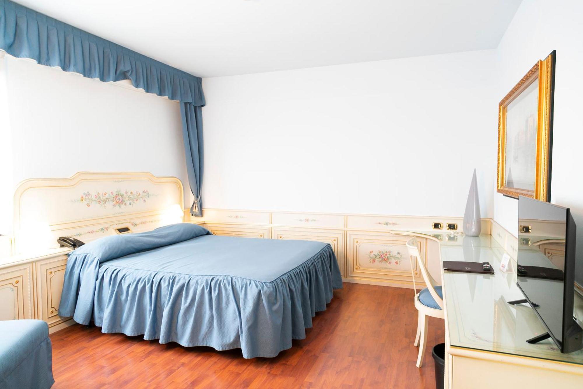 Melas Hotel Merate Ngoại thất bức ảnh